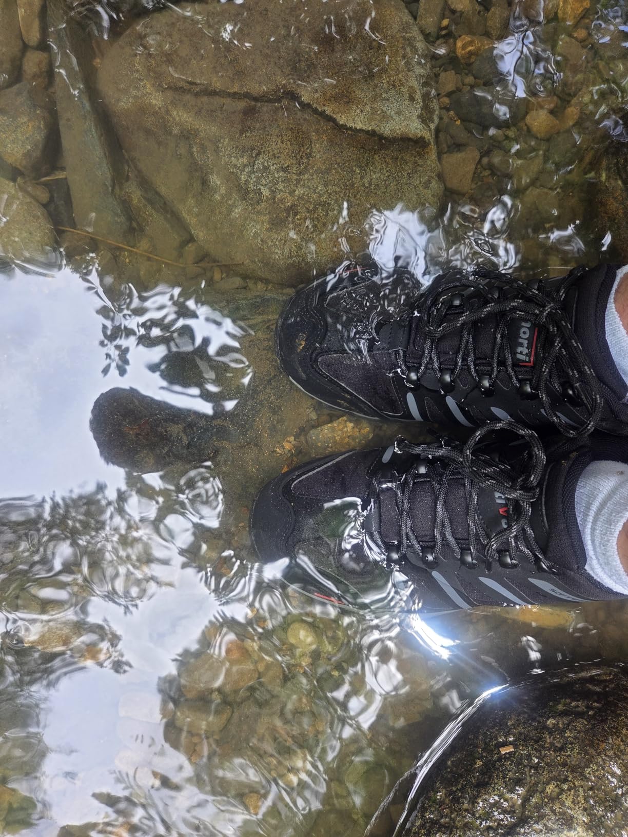 NORTIV 8 hiking shoes comparison showing value proposition against competitors