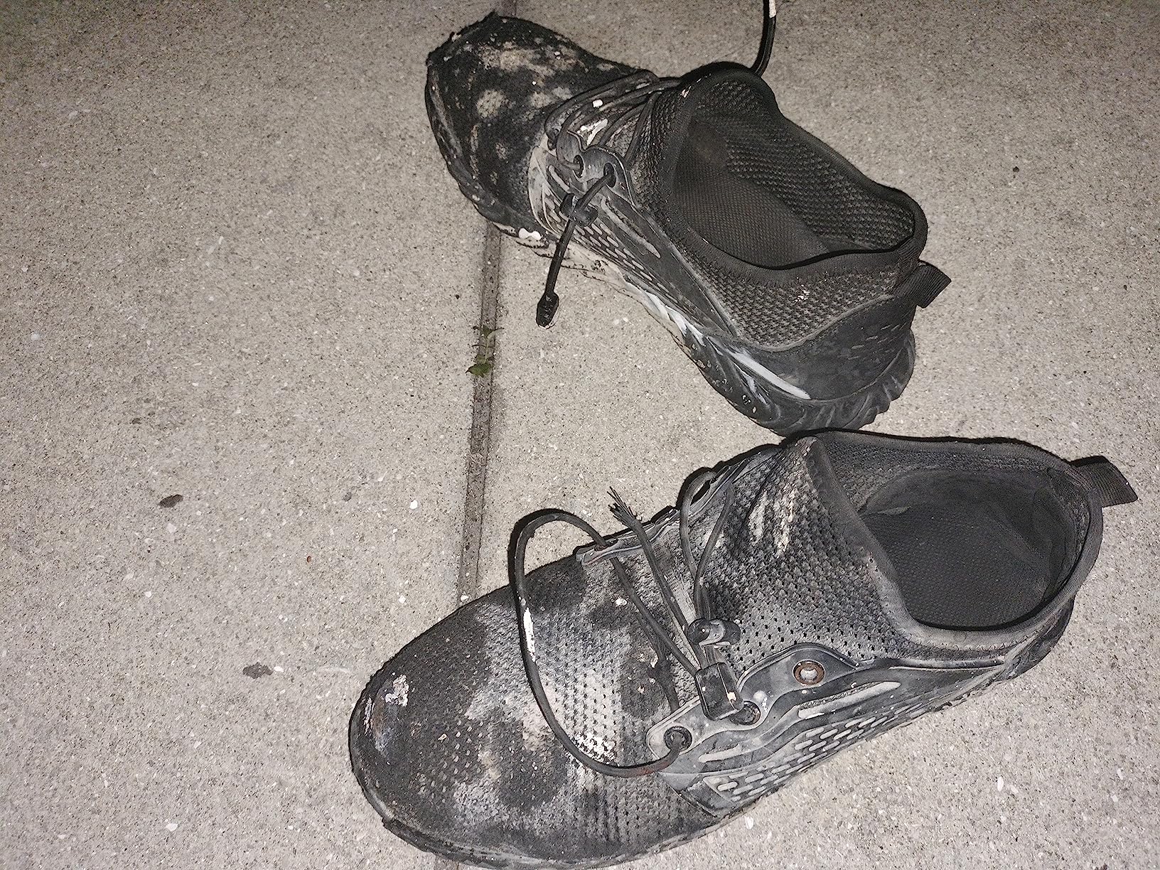 Worn SUADEX steel toe shoes showing sole separation and durability issues after 6 months