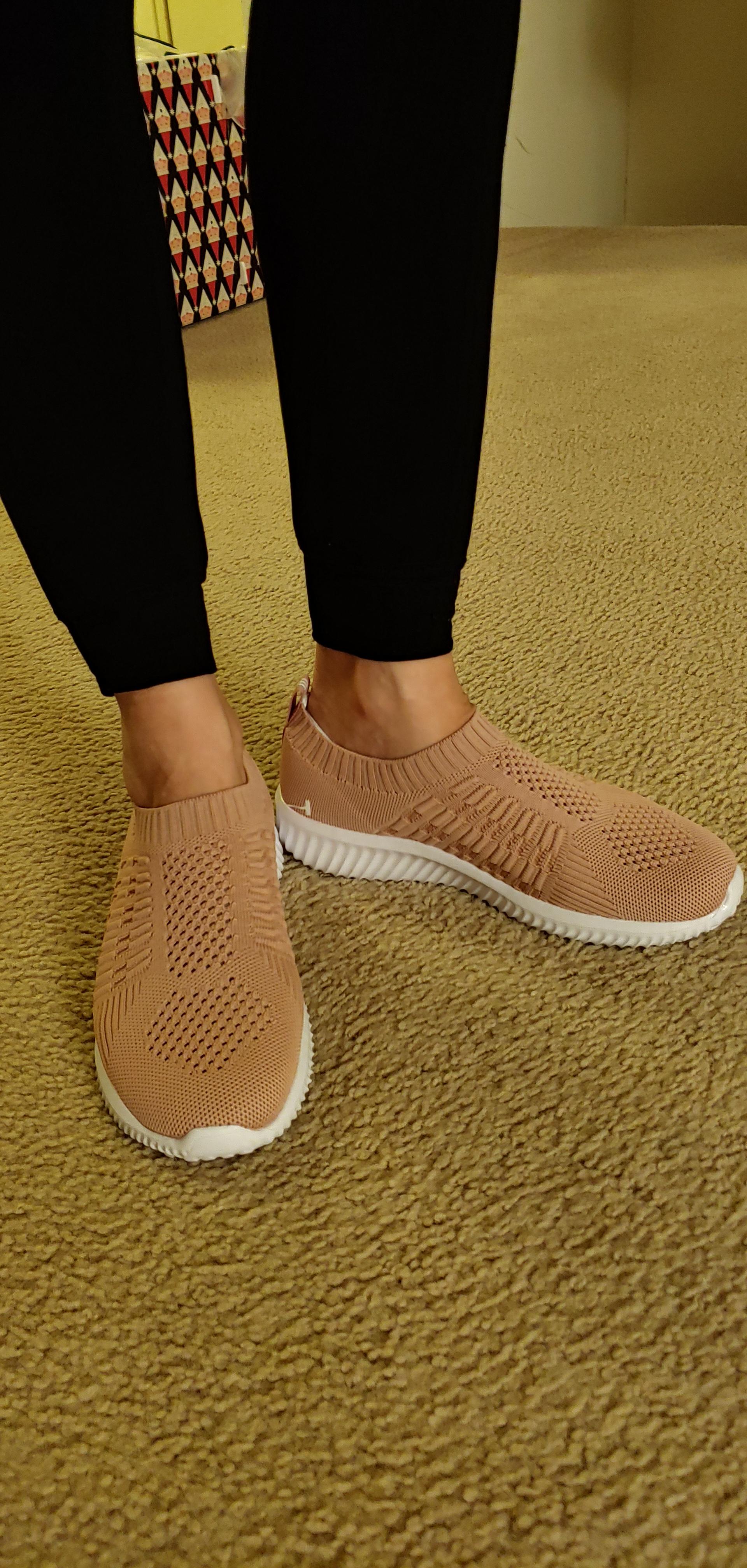 konhill Shoes versatile color options showing style flexibility for different outfits