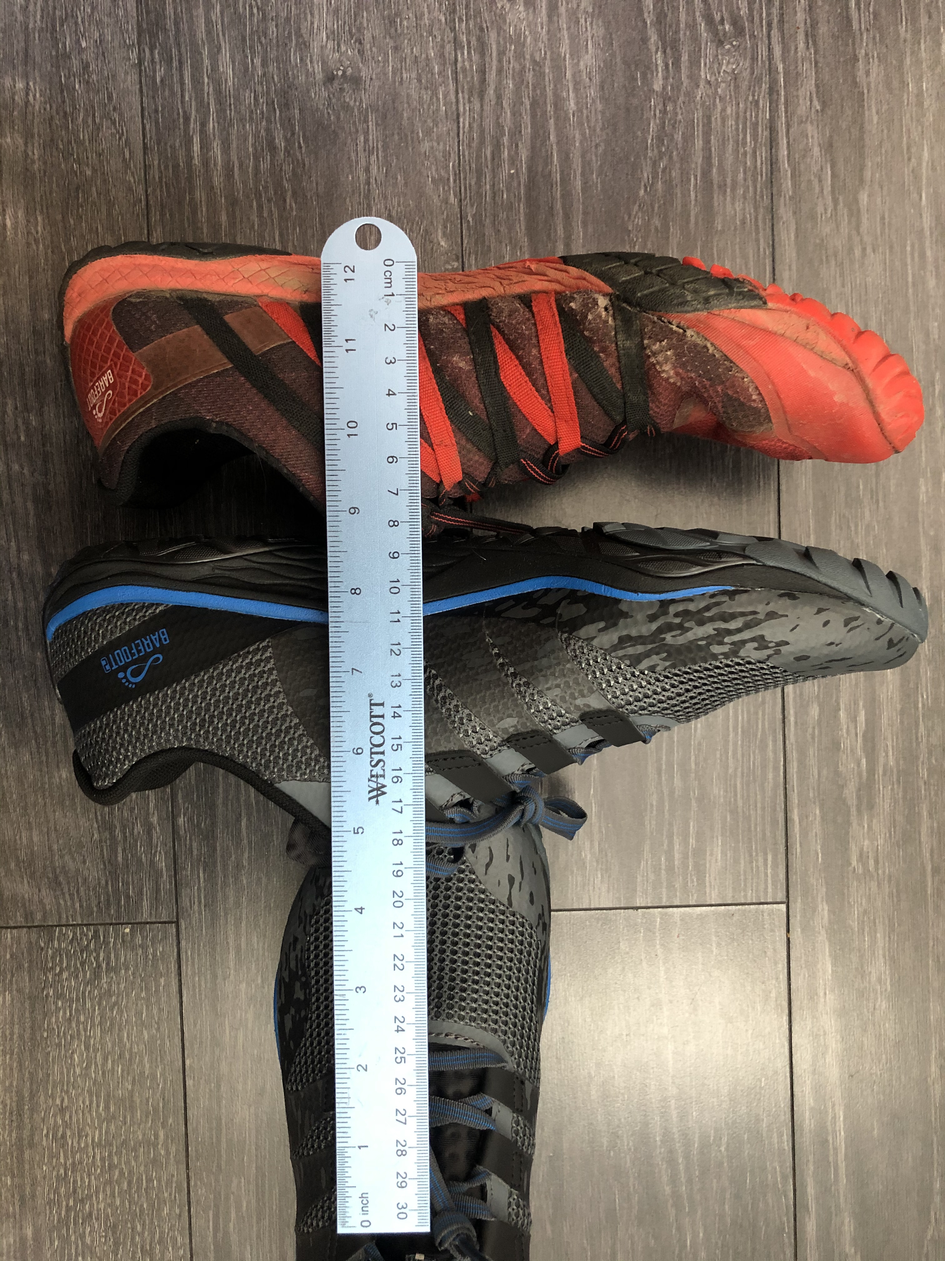 Trail Glove 5 on mountain trail showing real-world performance
