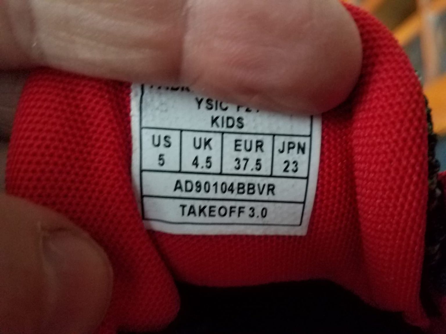 AND1 Takeoff 3.0 Kids Basketball Shoes Review – Performance Testing & Value Analysis 2025 A