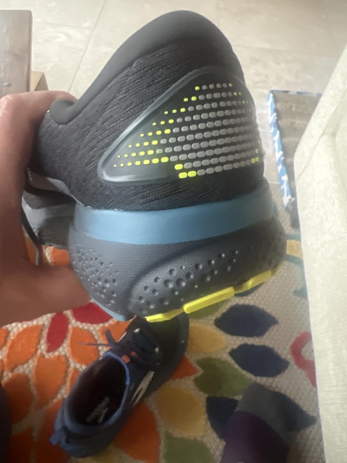 Brooks Men’s Ghost 16 Review – Neutral Running Performance After 8 Weeks of Testing B
