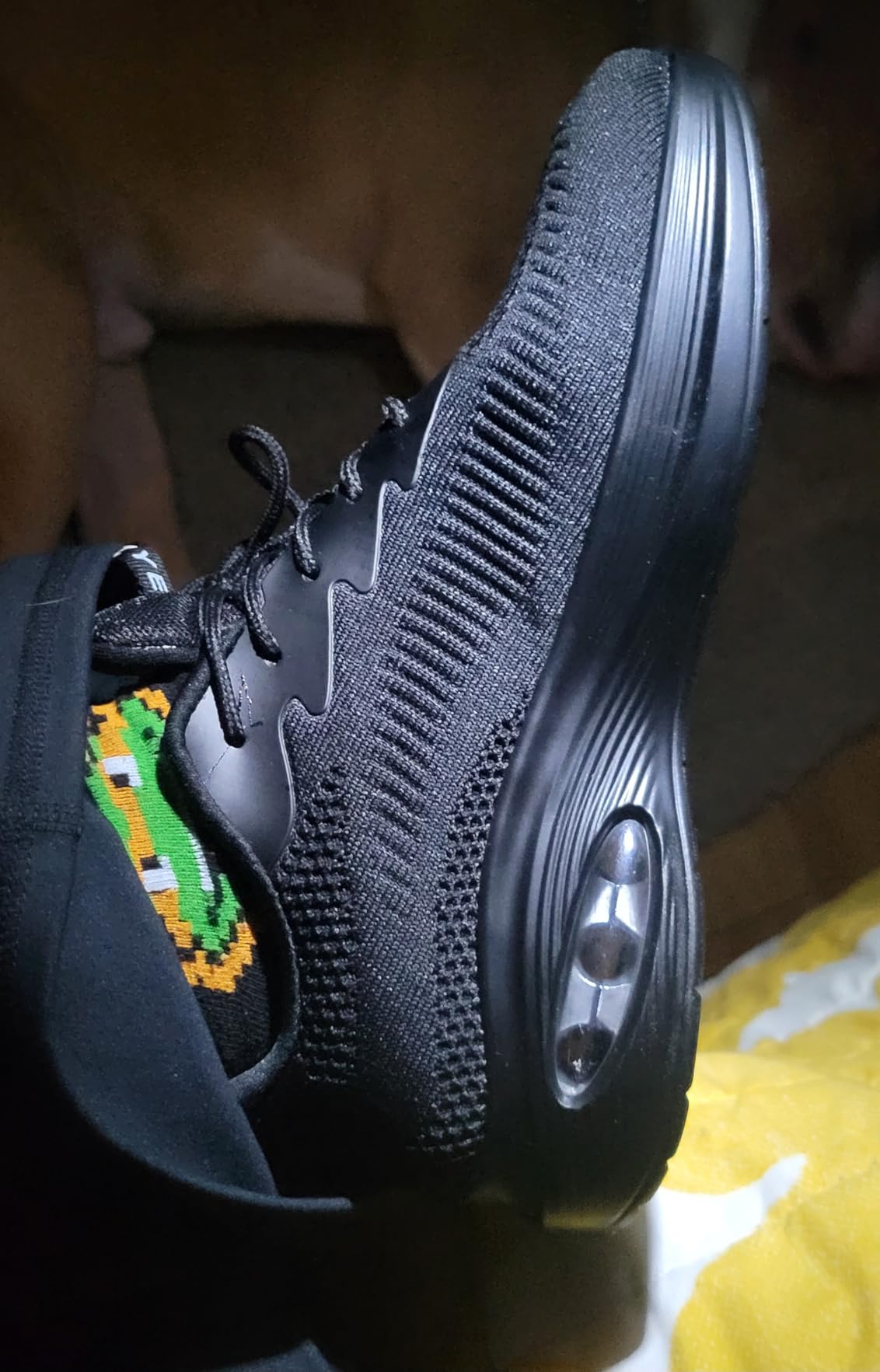Multiple colorways of ZYEN shoes showing variety of available options