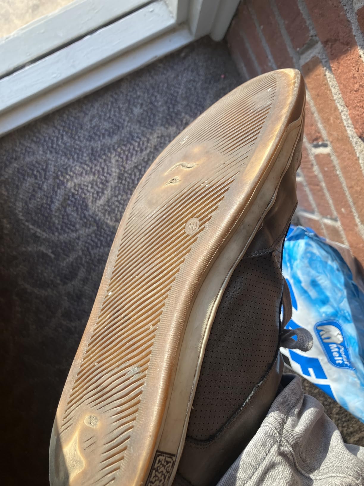 Jousen sneaker after 6 months showing wear patterns and durability concerns