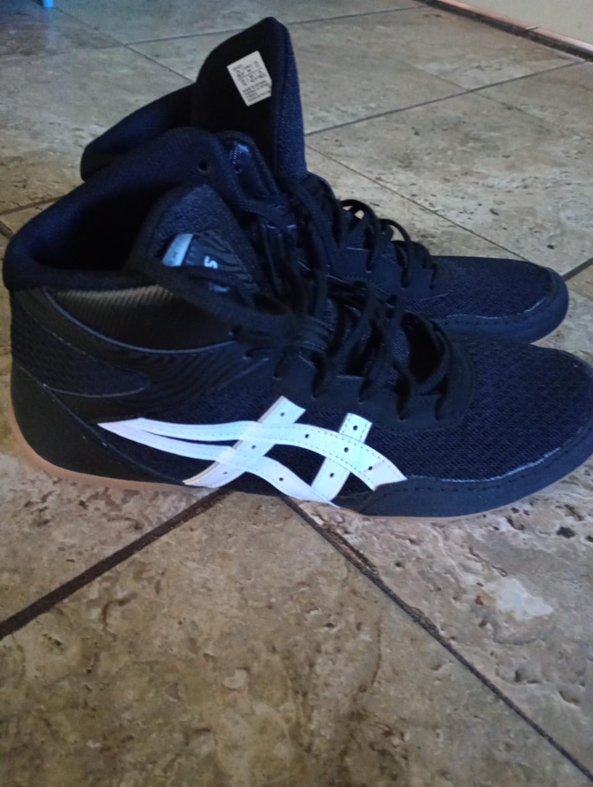 Review ASICS Men’s Matflex 7 Wrestling Shoes – Lightweight Performance Under $80 e