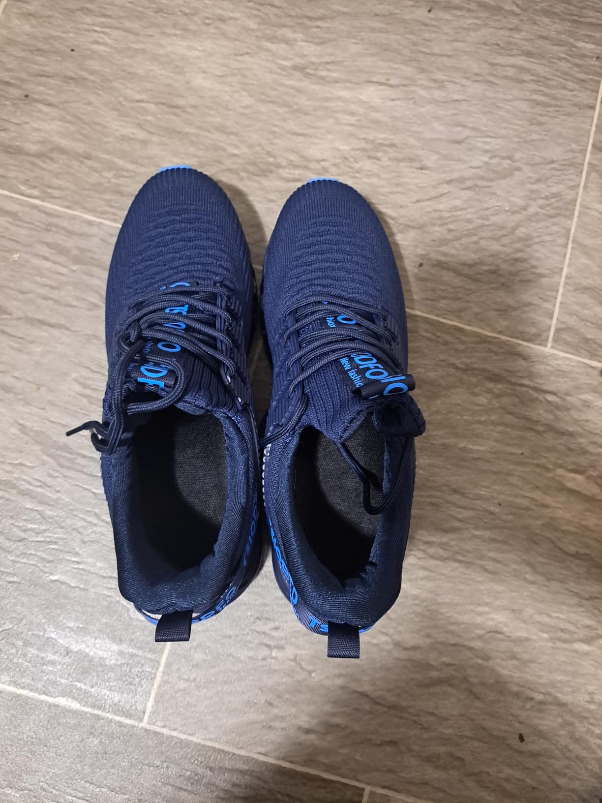 TSIODFO marketing claims verification showing breathable mesh and slip-on convenience