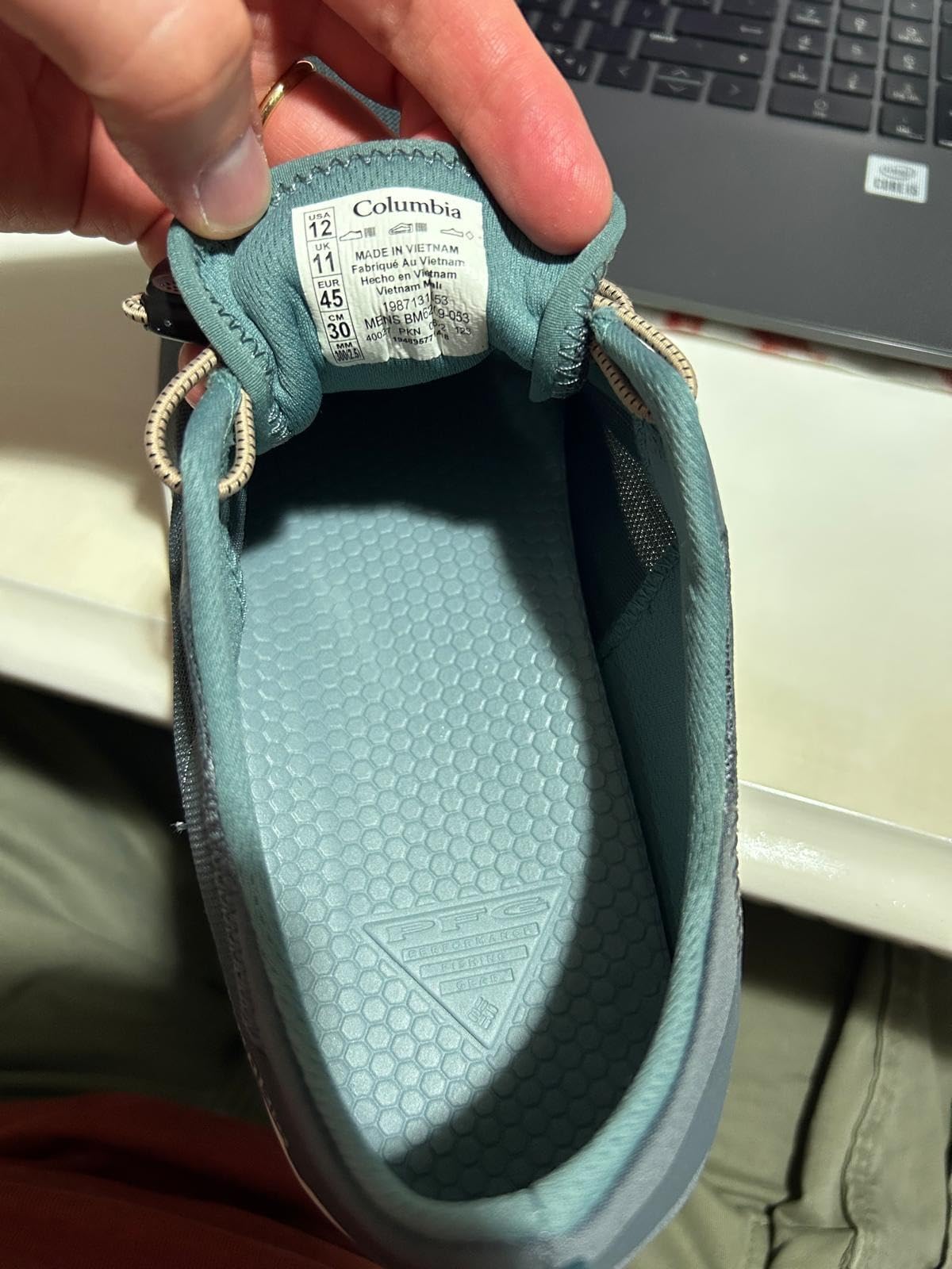 Columbia Bonehead PFG boat shoe in water showing quick-dry capability