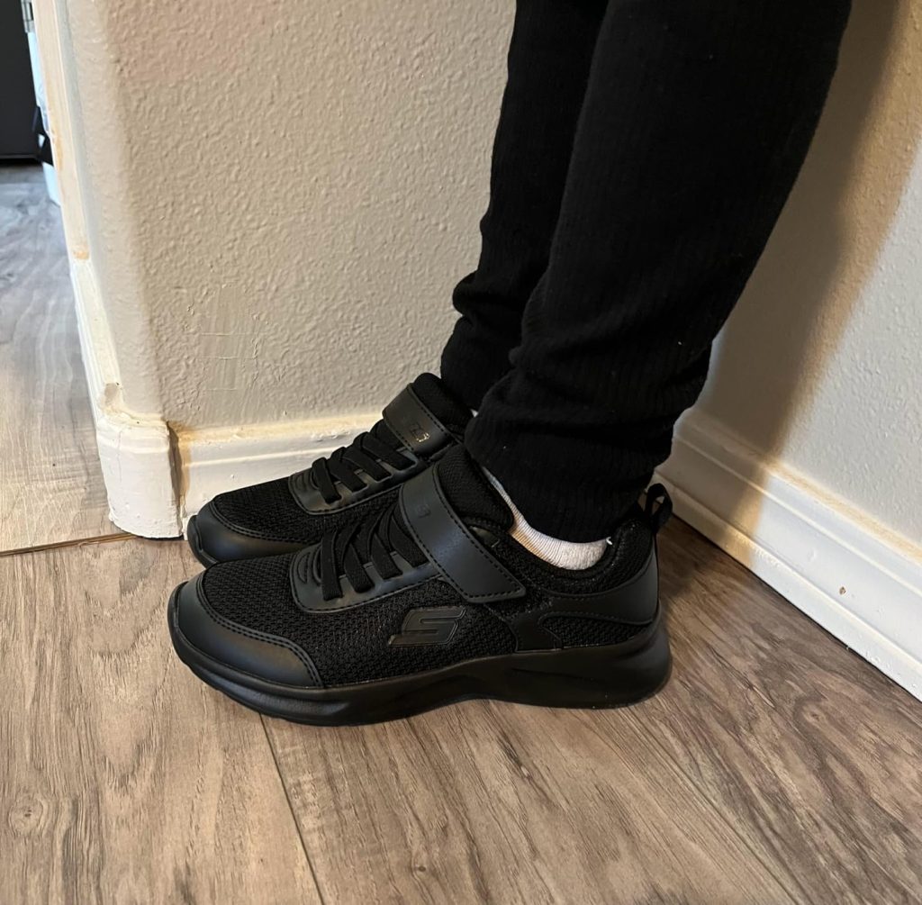 Skechers Dynamatic Kids Sneaker Review – Best School Shoes 2025? S