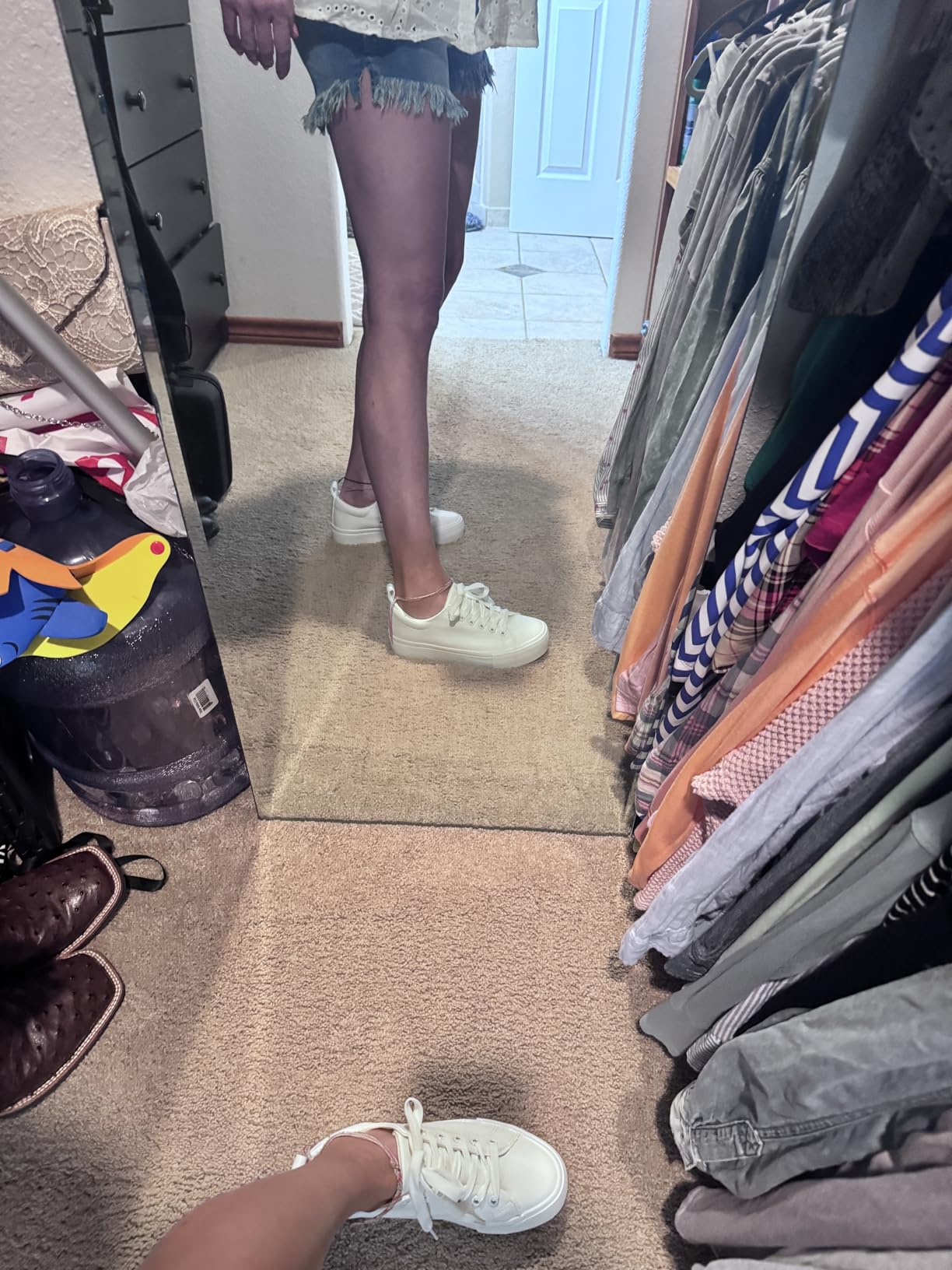 SERNIAL platform sneaker product details showing brand claims versus reality