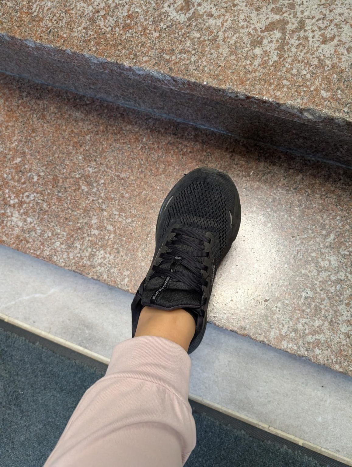 Brooks Women’s Adrenaline GTS 23 Review – Supportive Running Shoe Analysis $120 r