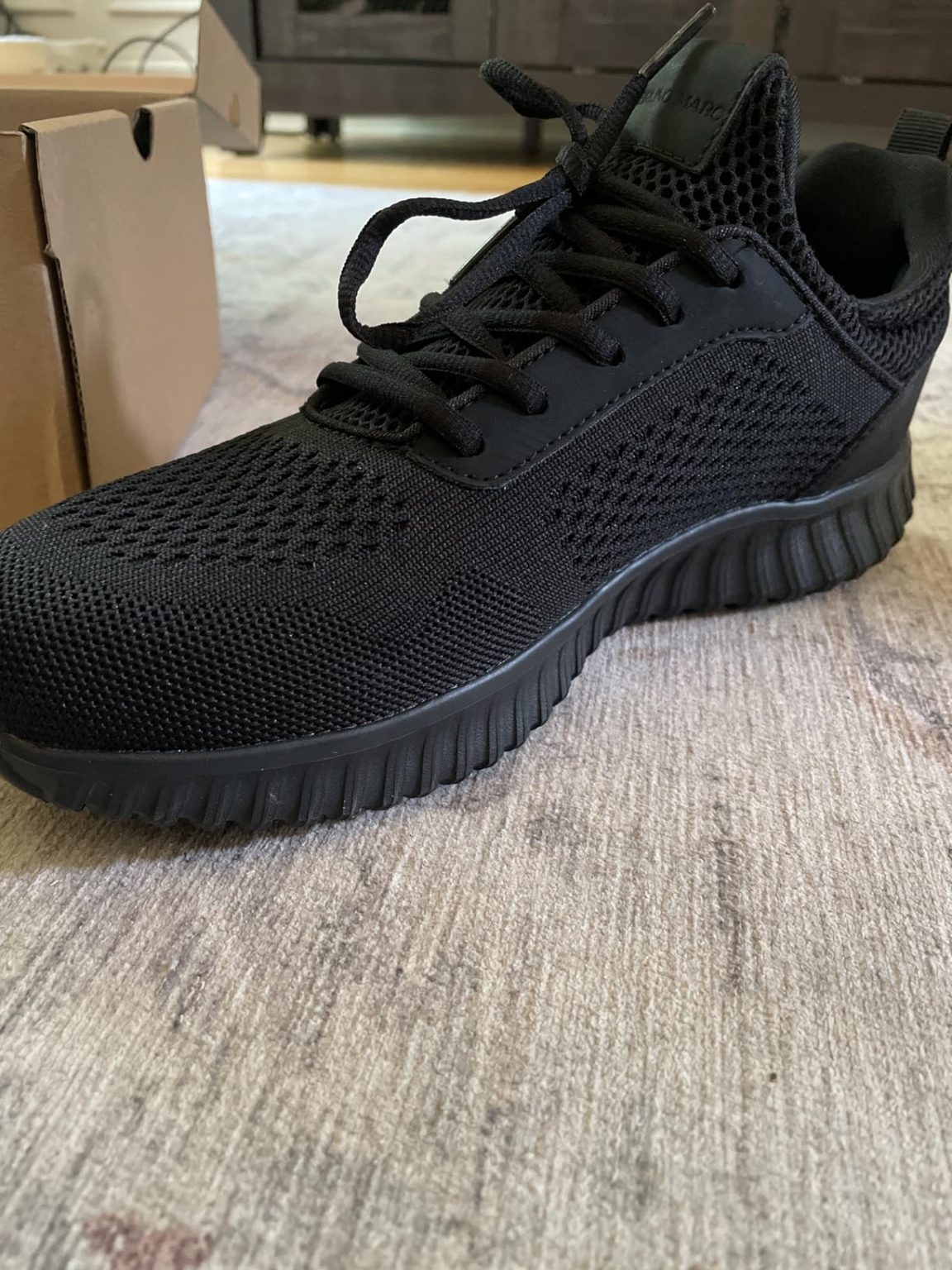 Bruno Marc Men’s Non Slip Work Shoes Review – Lightweight Restaurant Kitchen Sneakers $35 B