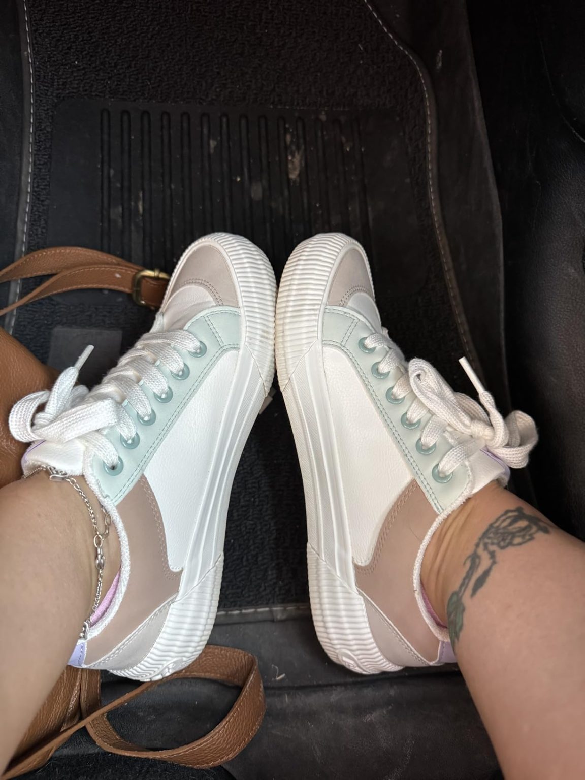 Rocket Dog Women’s Cheery Comfort Plush Foam Sneaker Review – Real Experience After 8 Weeks R
