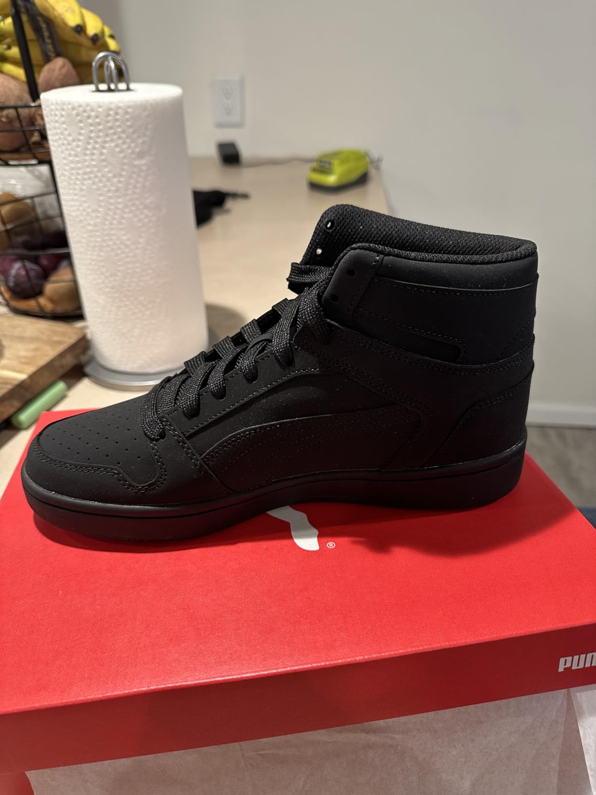 PUMA Rebound Layup showing padded collar and lacing system detail