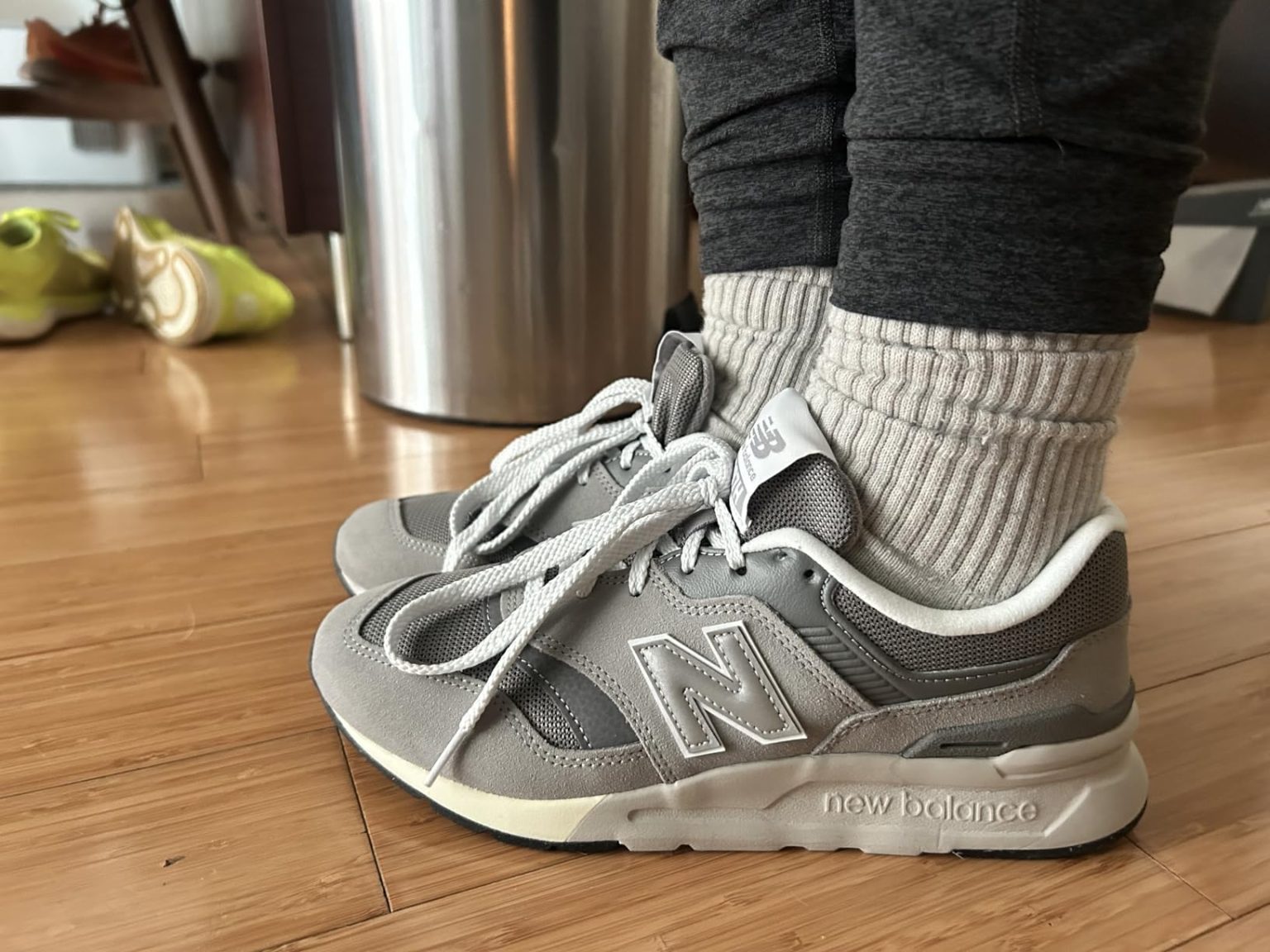 New Balance 997H Review – Retro Comfort Meets Modern Style $70 N