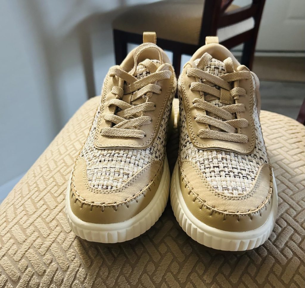 DREAM PAIRS Women Chunky City Tweed Platform Sneaker Review – Comfy, Cute, and Surprisingly Supportive (2025) R